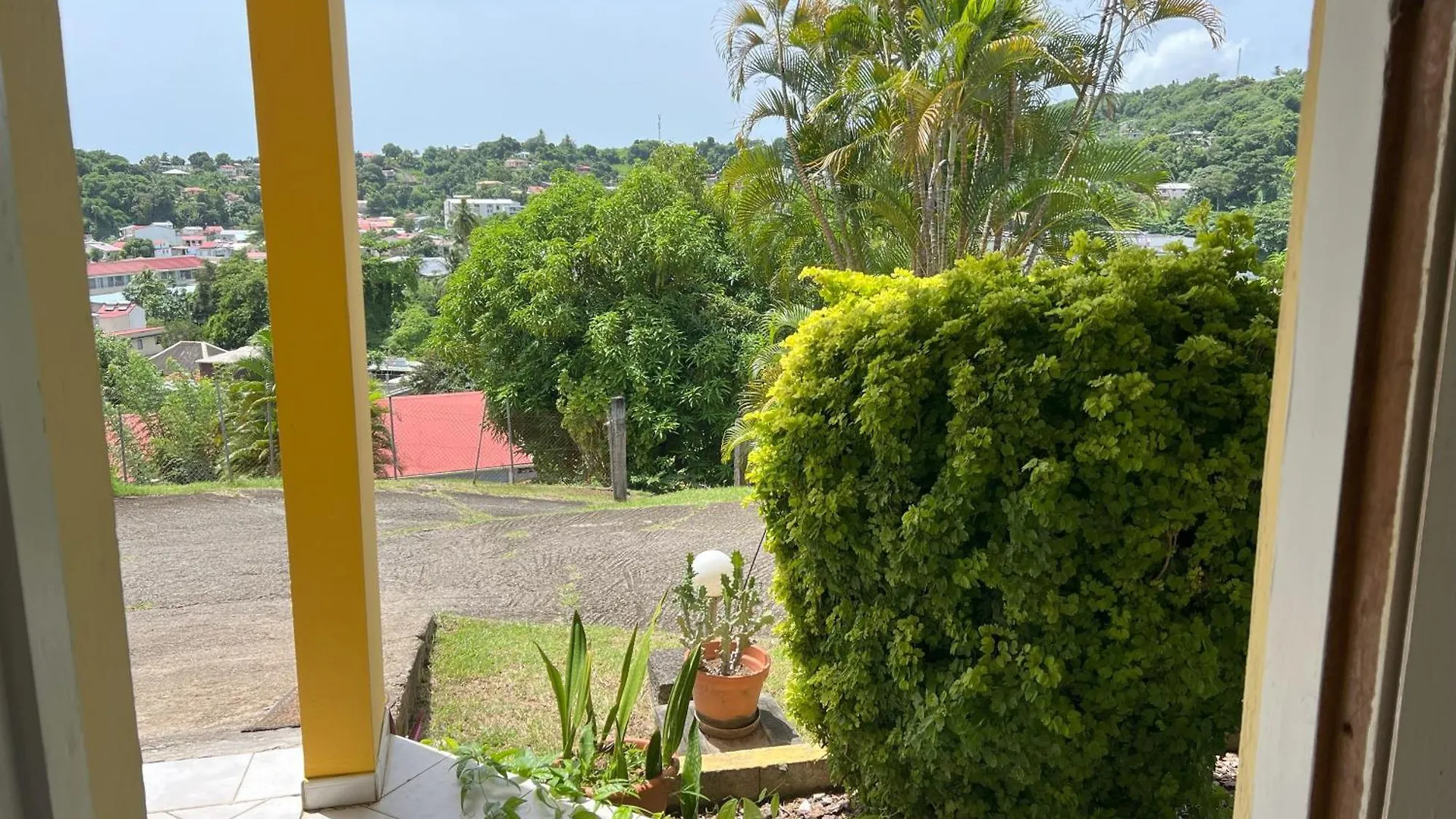 Chez Toi Apartamento La Trinité
